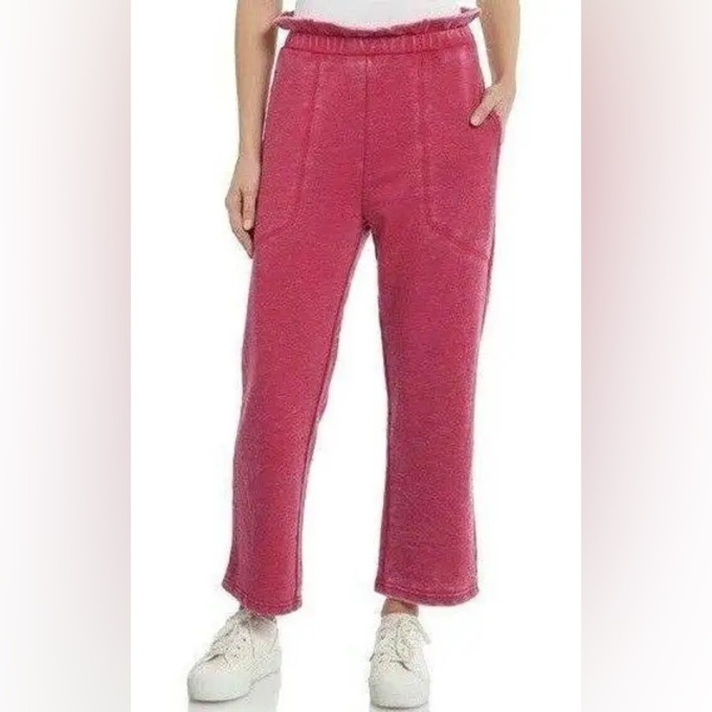 7 For All Mankind Jeans Red Burnout Crop Sweatpants Ruffle Paperbag Waist